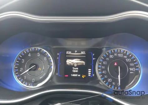 2015 Chrysler 200 Limited из США, поврежденный, VIN 1C3CCCAB3FN709964